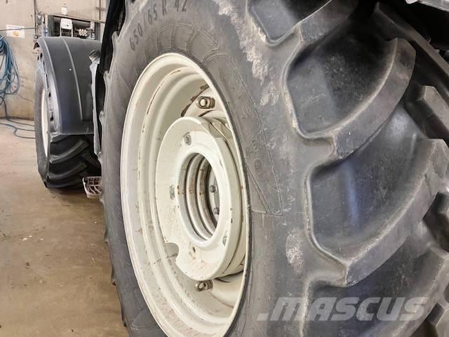 Valtra T 234 V Traktori