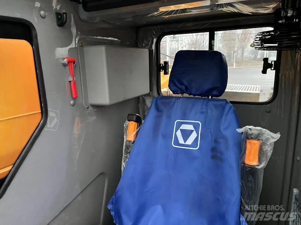 XCMG XCT 25 Rabljene dizalice za težak teren