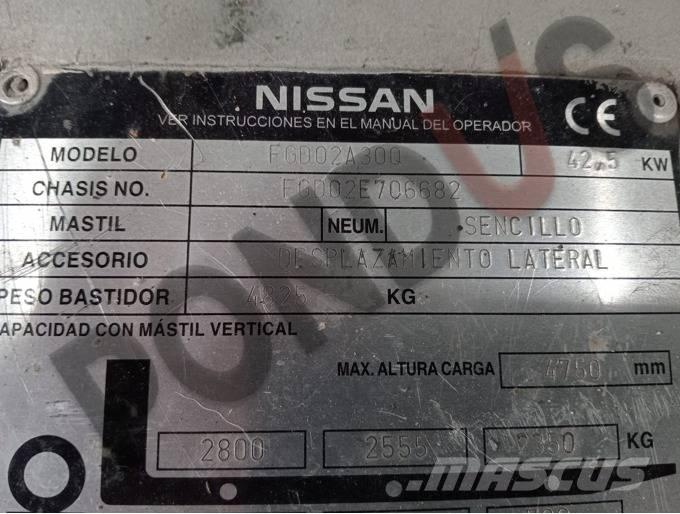 Nissan FGD02A30Q Viličari sa pomičnim stupom