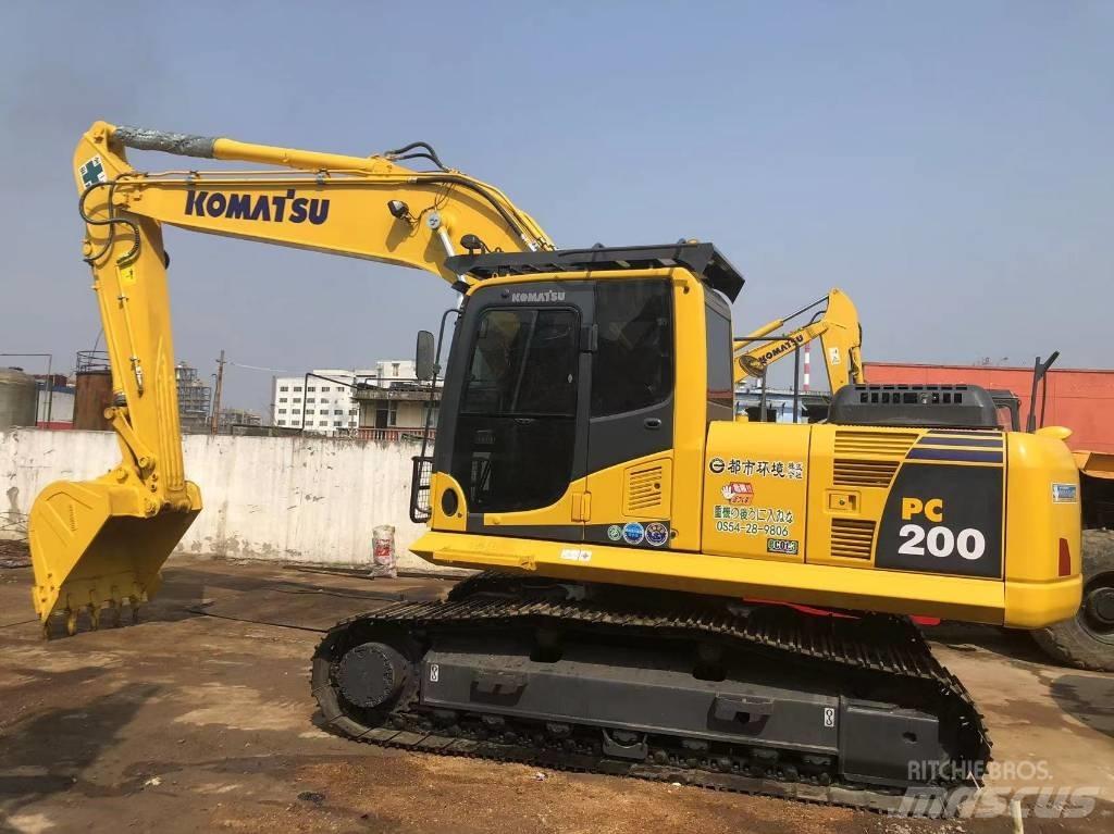 Komatsu PC200-8 Bageri gusjeničari