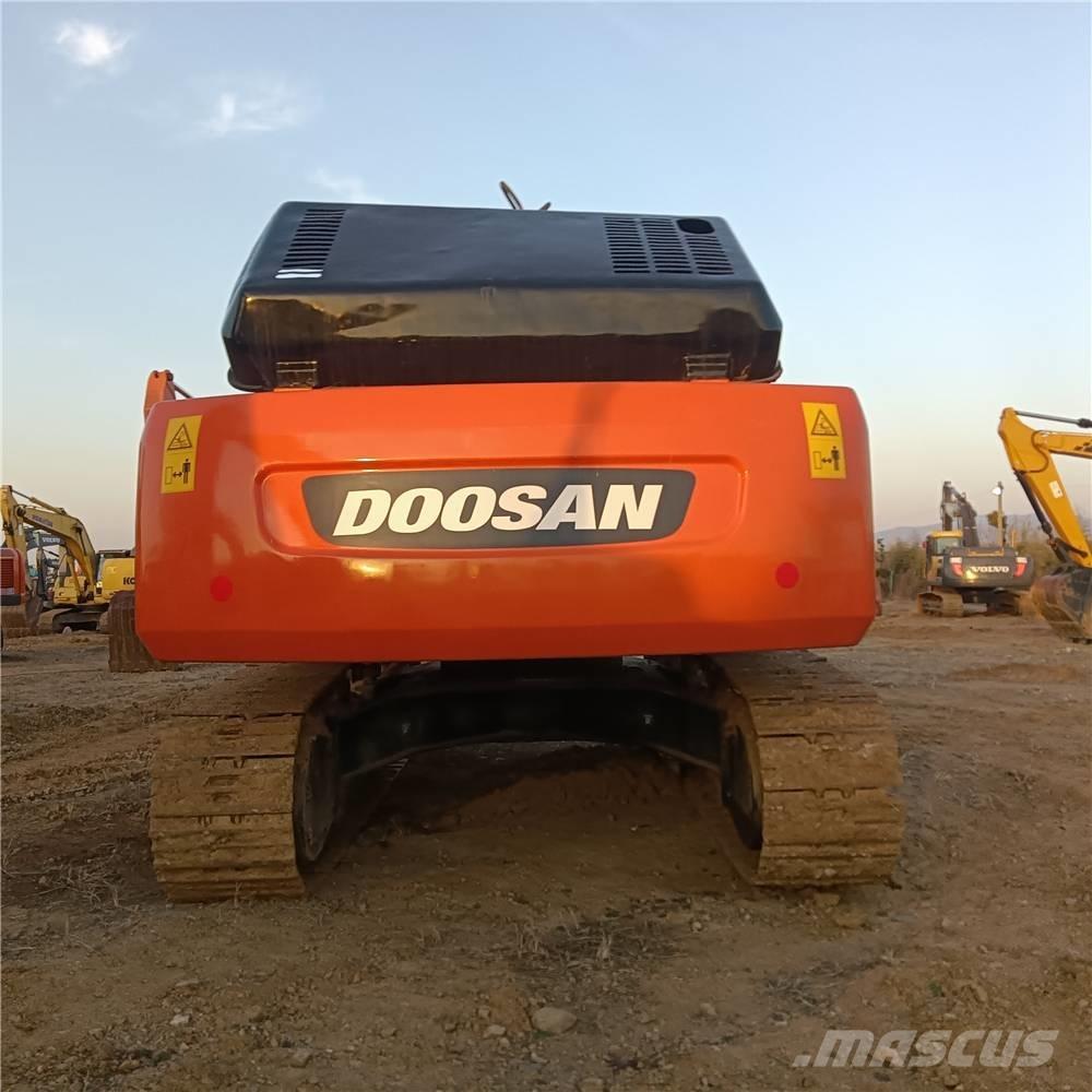 Doosan DH300LC-7 Bageri gusjeničari