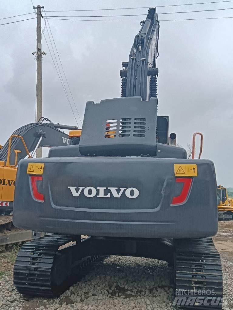 Volvo EC 240 Bageri gusjeničari