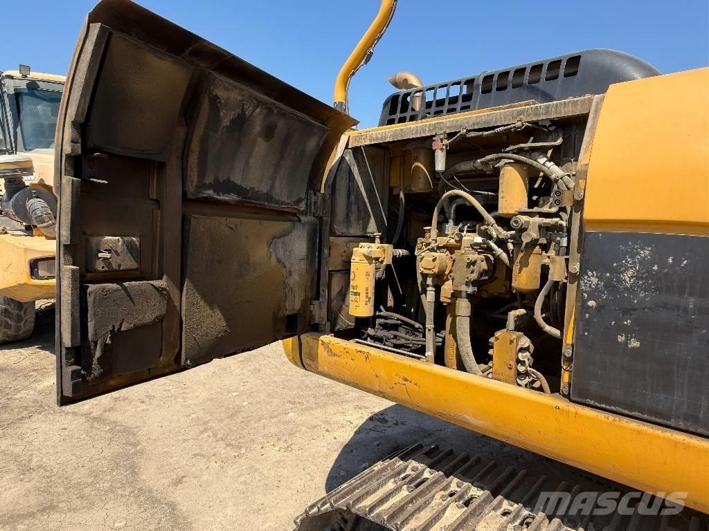 CAT 324 D Bageri gusjeničari