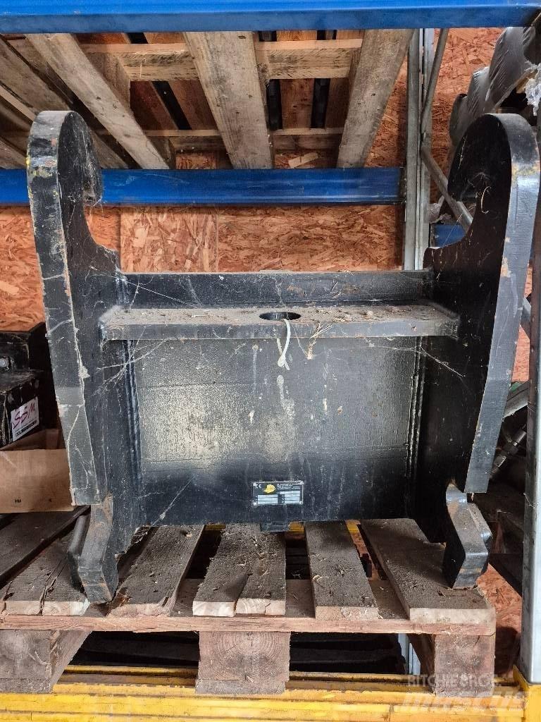 CAT CW 40 Skarifikatori