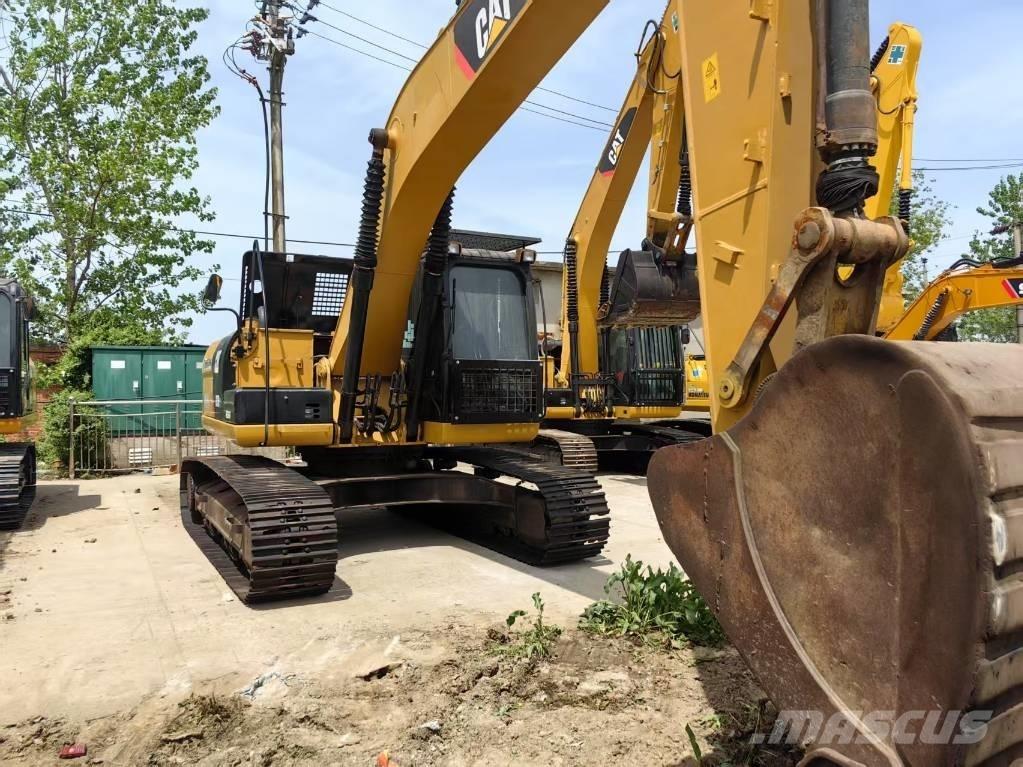 CAT 323 D Bageri gusjeničari