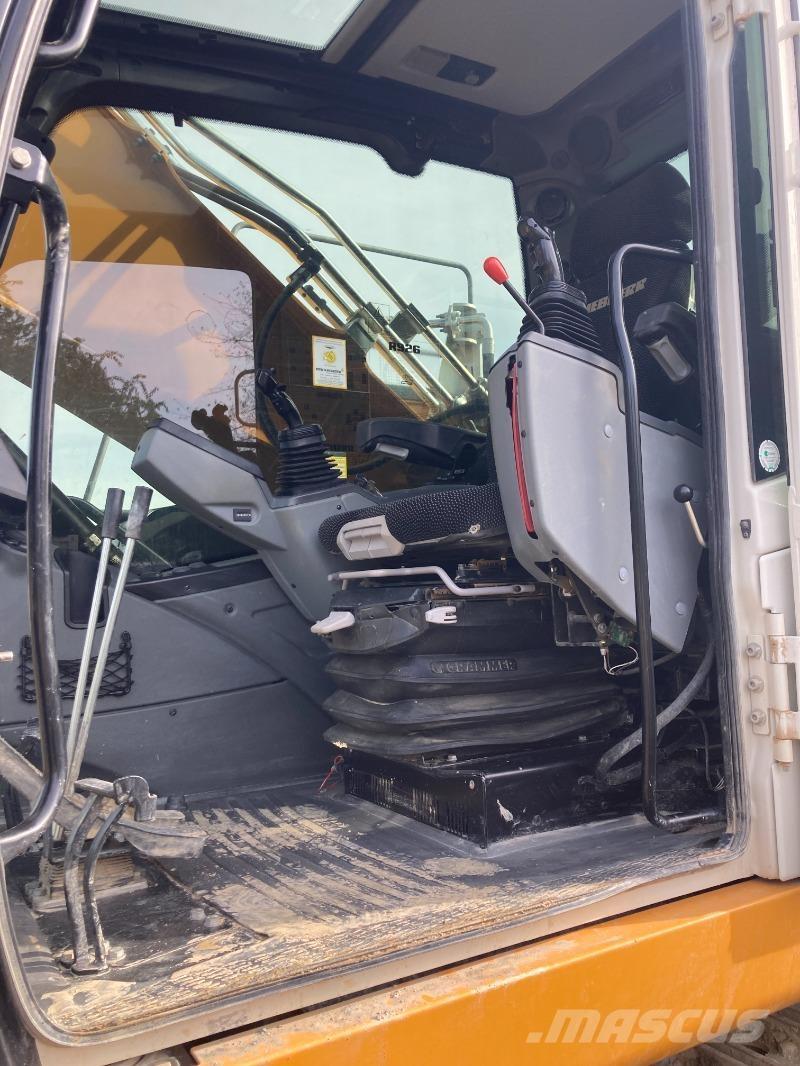 Liebherr R926 Bageri gusjeničari