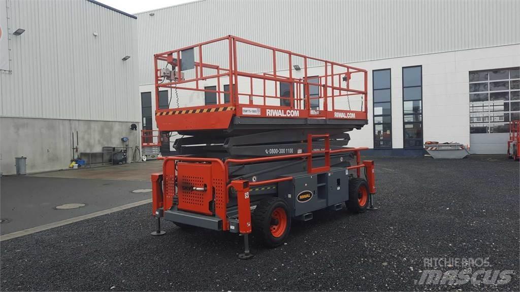SkyJack 9250RT Škaraste platforme