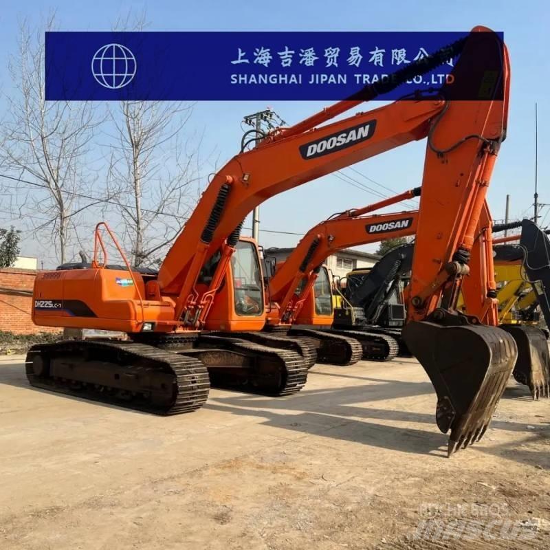 Doosan DH 225 LC-7 Bageri gusjeničari