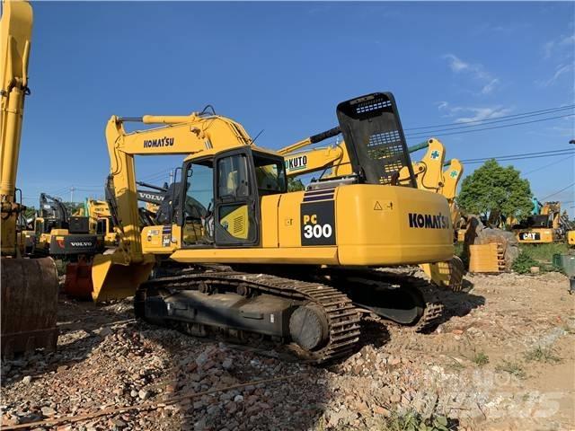 Komatsu PC300-7 Bageri gusjeničari