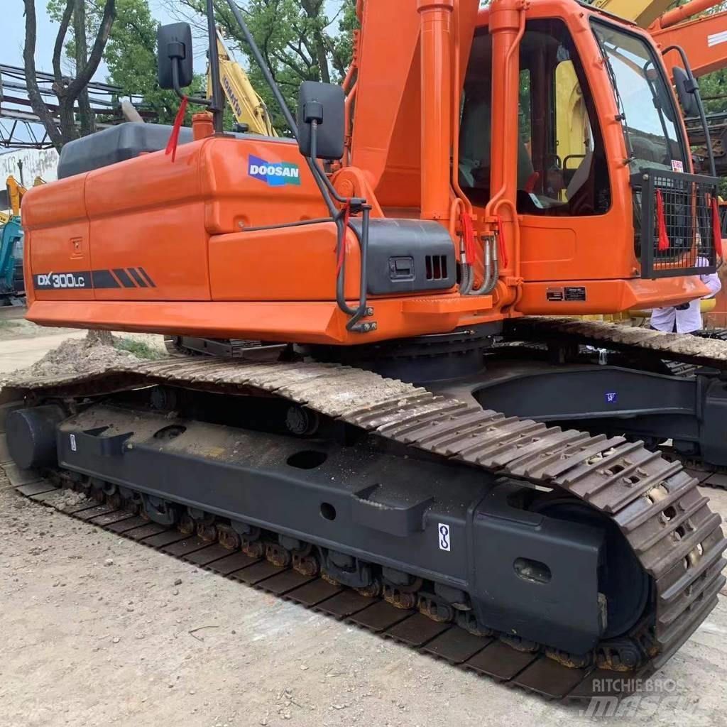 Doosan dx300 Bageri gusjeničari