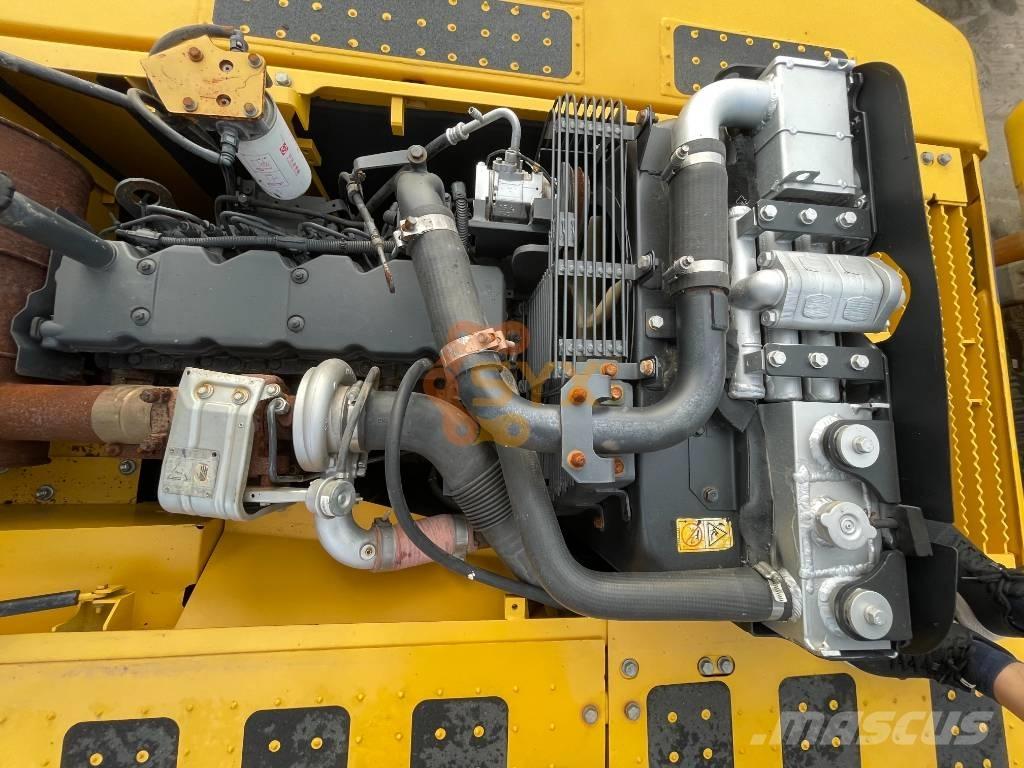 Komatsu PC 240 Bageri gusjeničari