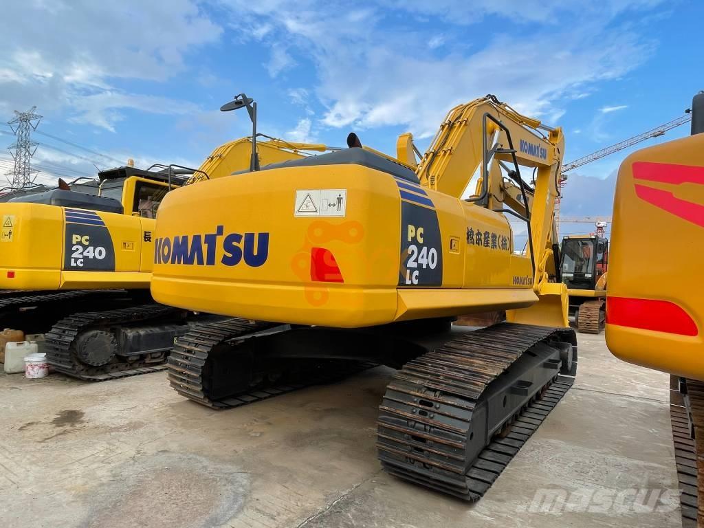 Komatsu PC 240 Bageri gusjeničari