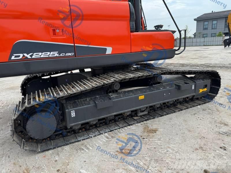 Doosan DX 225 LC-9C Bageri gusjeničari