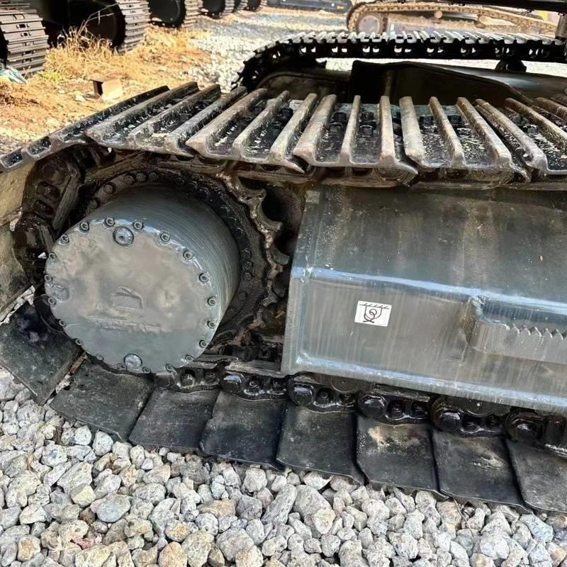Hyundai R225 Bageri gusjeničari