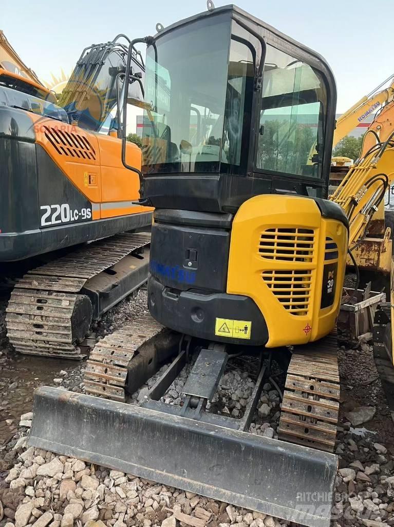 Komatsu PC 30 MR Mini bageri <7t