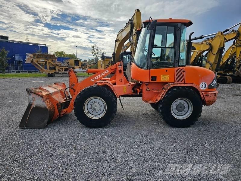 Volvo L 30 B Utovarivači na kotačima