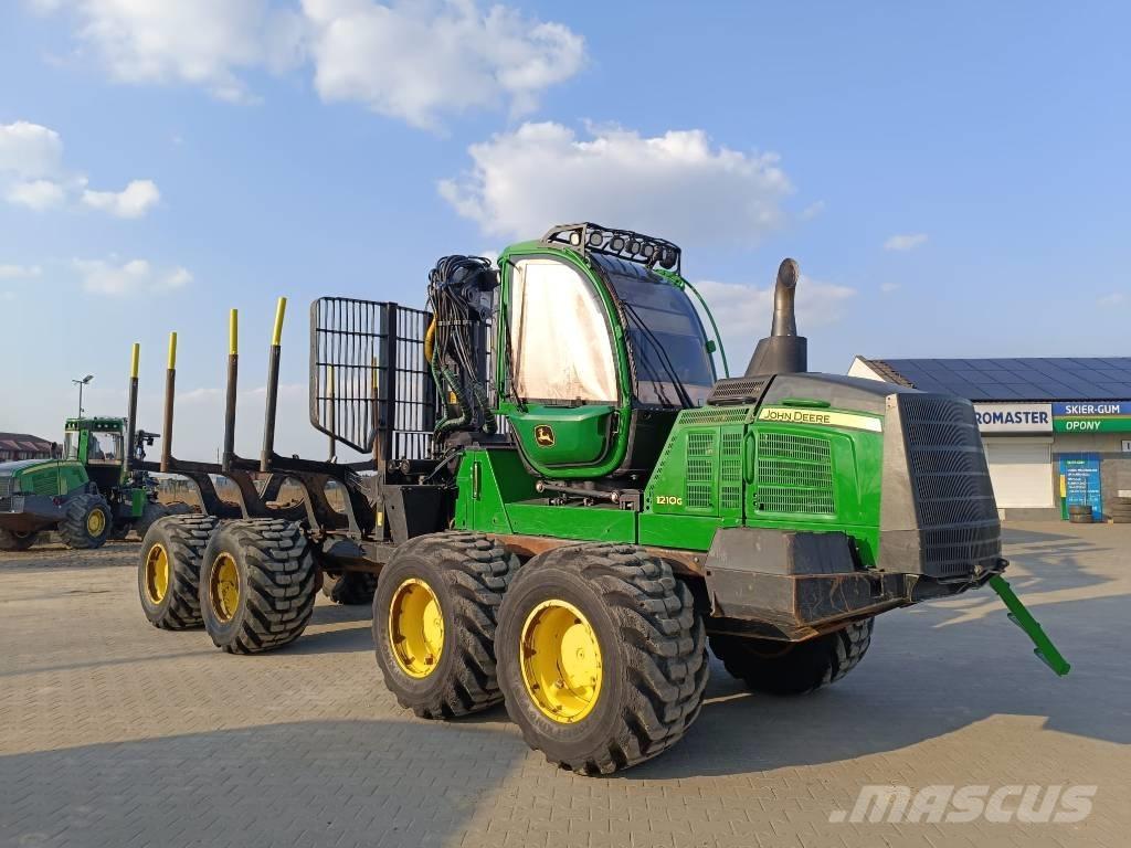 John Deere 1210 G Forvarderi