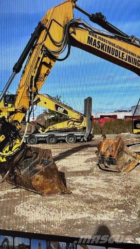 CAT M315F Bageri na kotačima