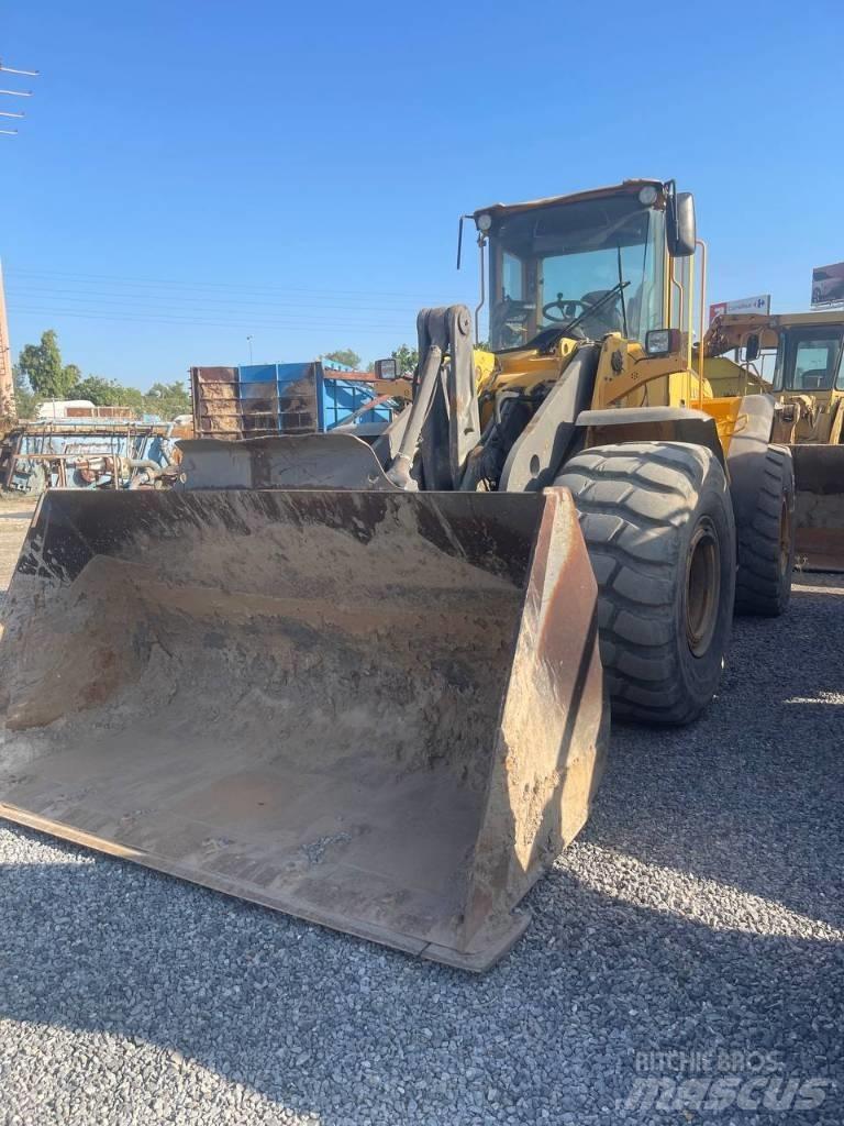 Volvo L 120 E Utovarivači na kotačima