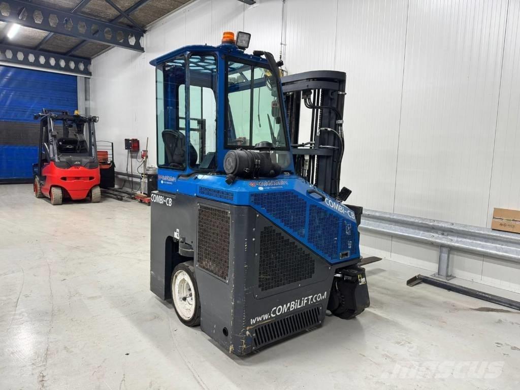 Combilift C3000CB Bočni viličari