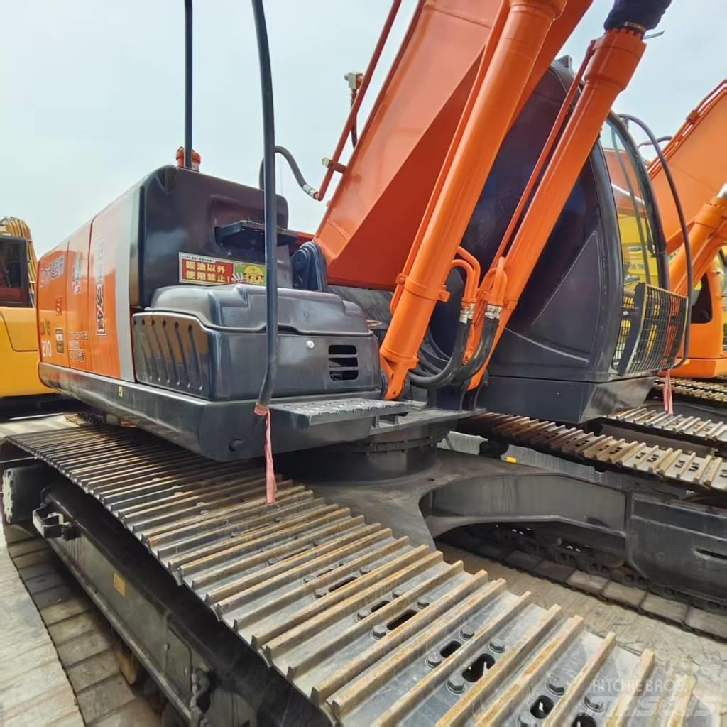 Hitachi ZX 210 Bageri gusjeničari