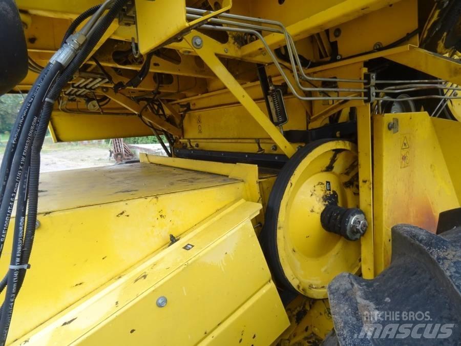 New Holland TC 54 Kombajni