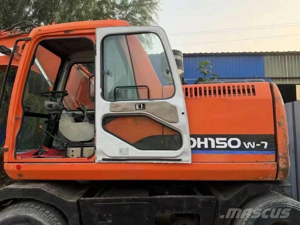 Doosan DH150W Bageri na kotačima