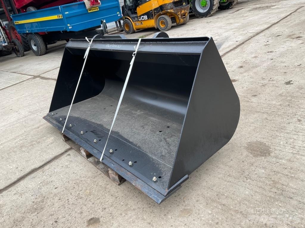 JCB SHOVEL BUCKET Kašike / Korpe
