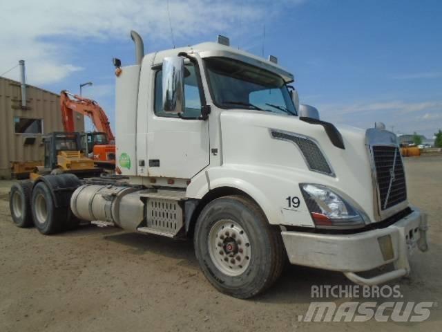 Volvo VNL Traktorske jedinice
