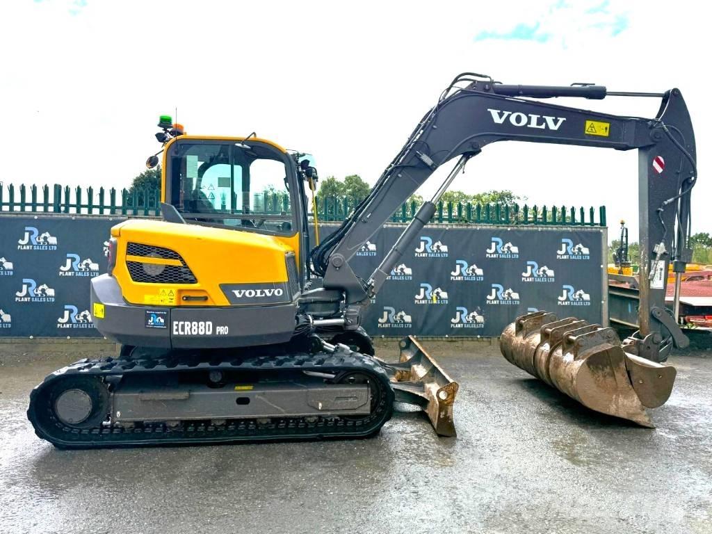 Volvo ECR 88 D PRO Midi bageri 7t – 12t