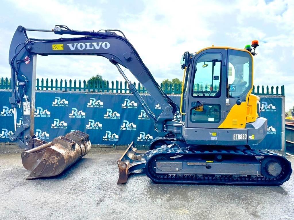 Volvo ECR 88 D PRO Midi bageri 7t – 12t