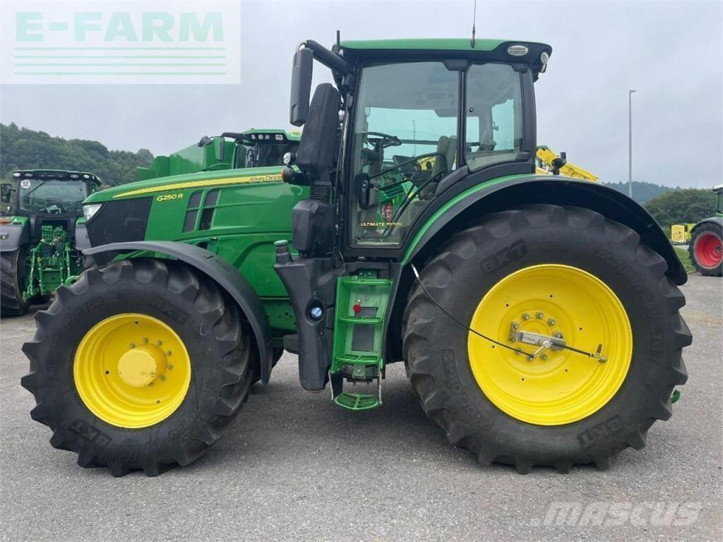 John Deere 6250r Traktori