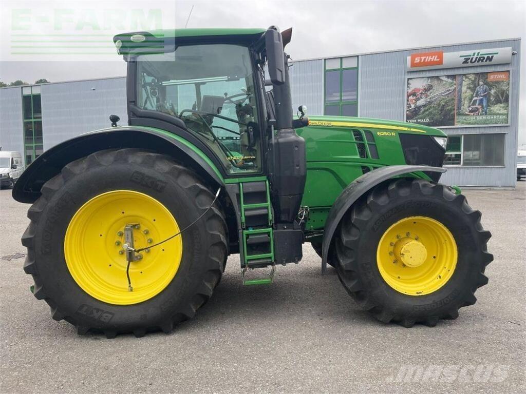 John Deere 6250r Traktori