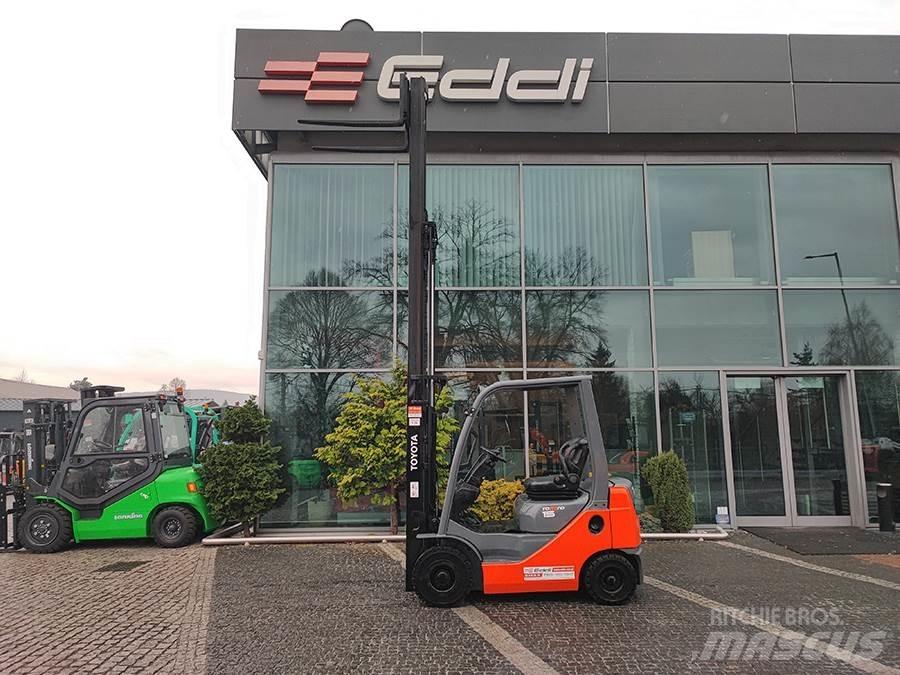 Toyota 02-8FDF15 Dizelski viličari