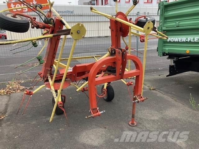 Unifarm CW 4.40 Okretači i sakupljači sijena