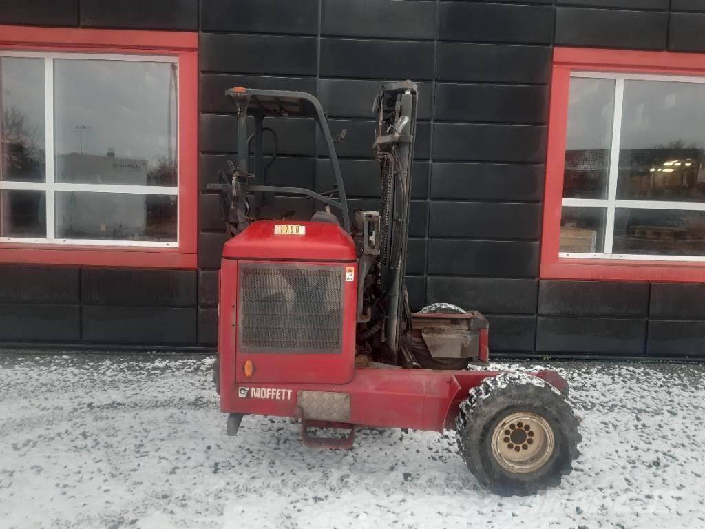 Moffett M5 25.3 Dizelski viličari
