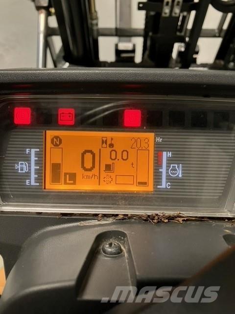 Mitsubishi FD25N3 Dizelski viličari