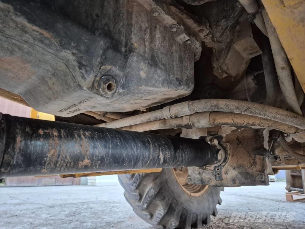 New Holland LB 110 B Utovarni rovokopači