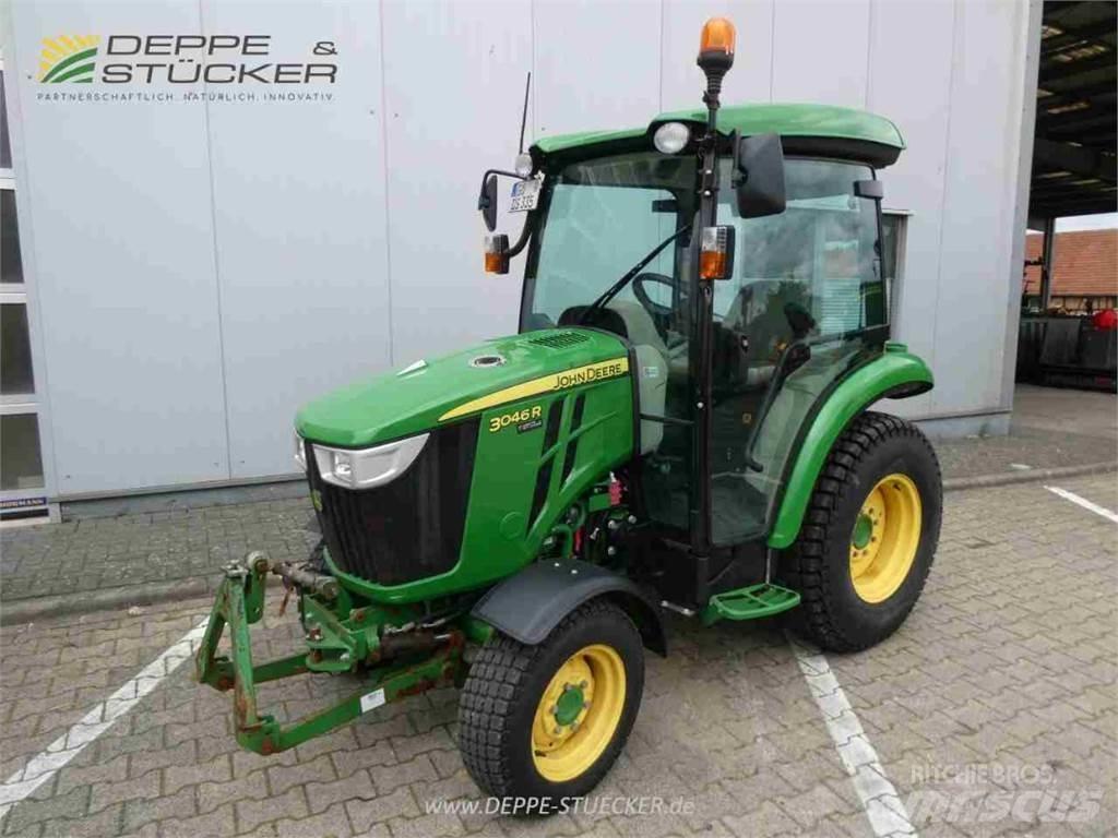 John Deere 3046R Kompaktni (mali) traktori