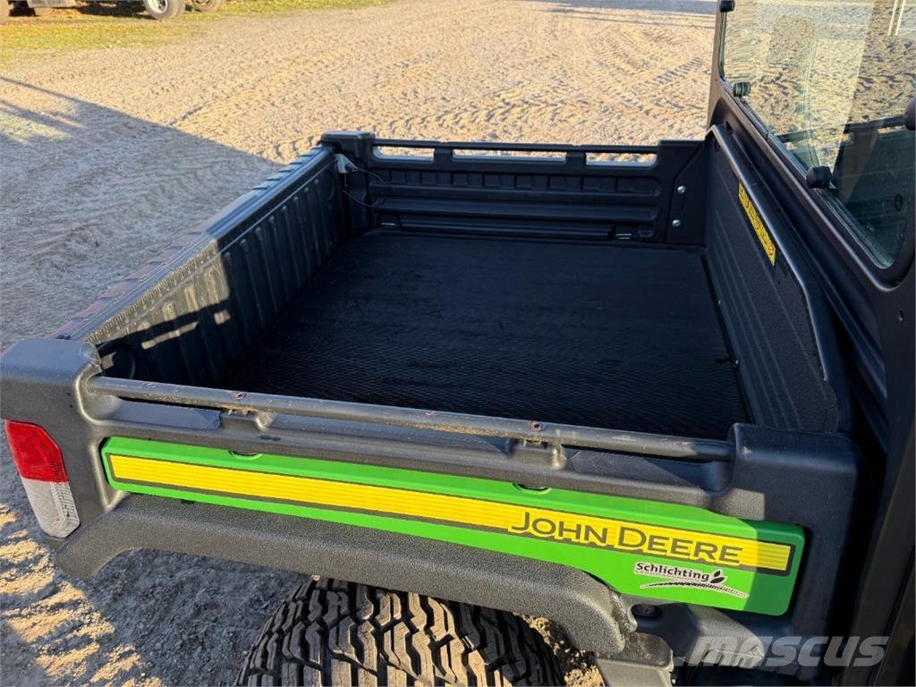 John Deere 835M Poljoprivreda – ostalo