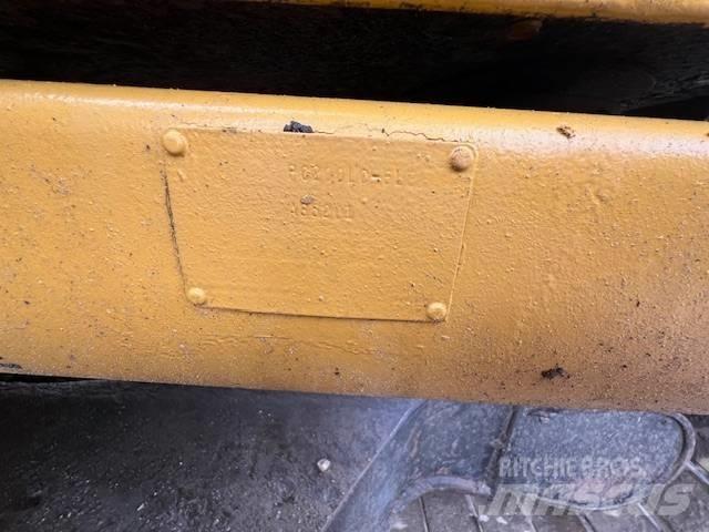 Komatsu PC 200 LC-6L Bageri gusjeničari