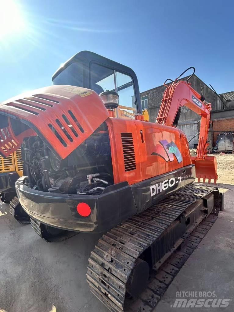 Doosan DH 55 Mini bageri <7t