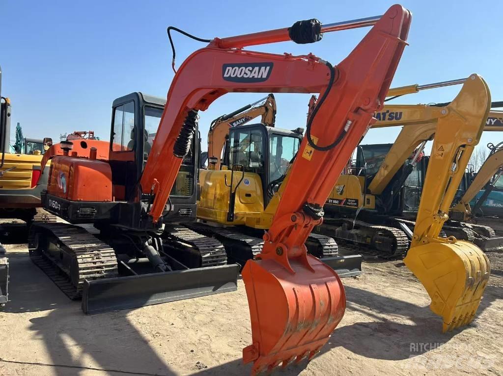 Doosan DH 55 Mini bageri <7t
