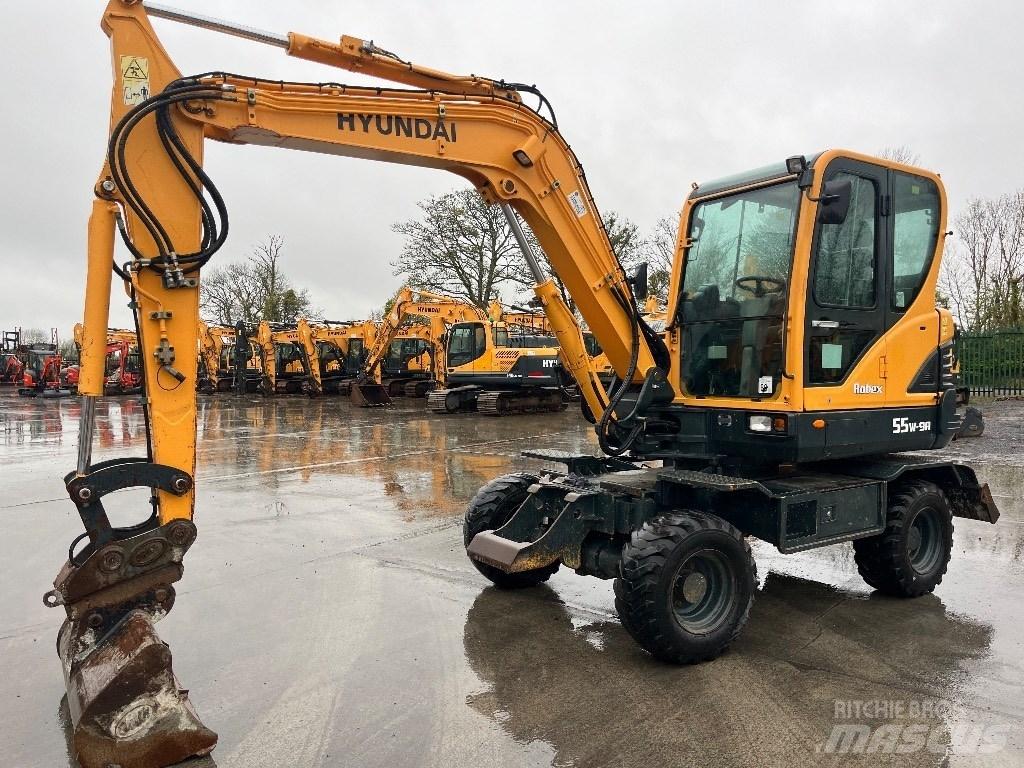 Hyundai R55W-9A Bageri na kotačima