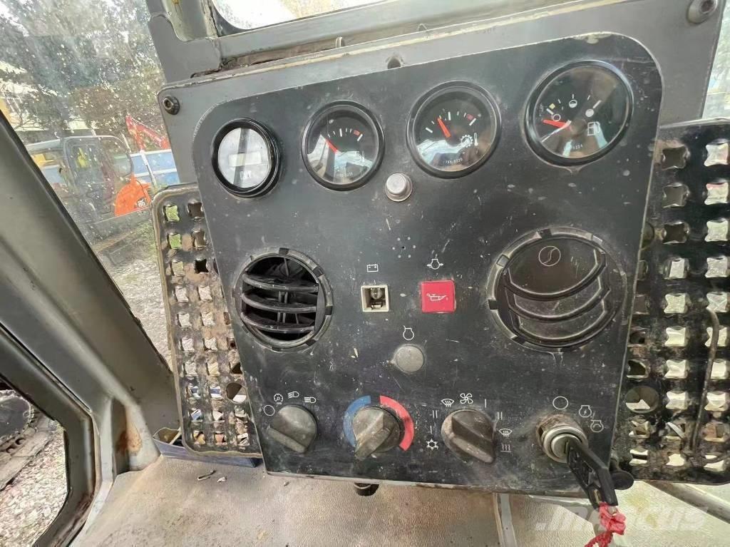 CAT D6G2 XL Buldožeri gusjeničari