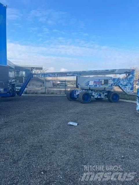 JLG 800 AJ Teleskopske podizne platforme