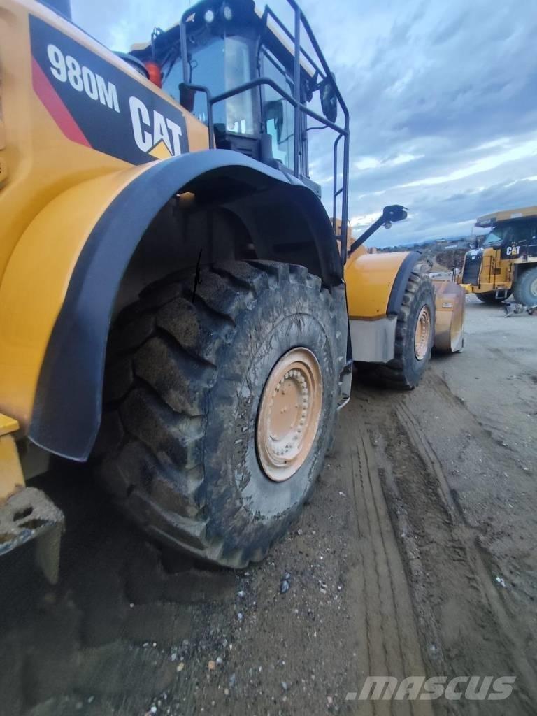 CAT 980M Utovarivači na kotačima