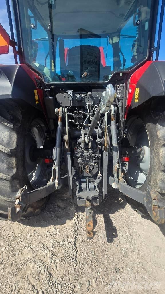 Massey Ferguson 5710 Traktori
