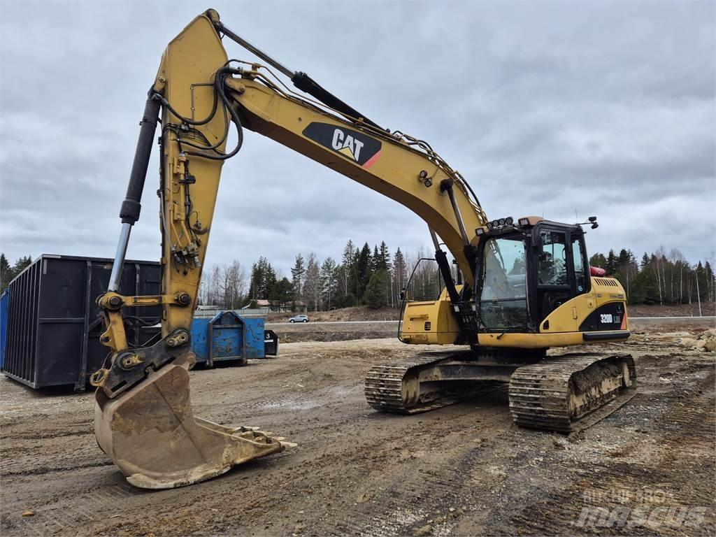 CAT 320D LRR Bageri gusjeničari