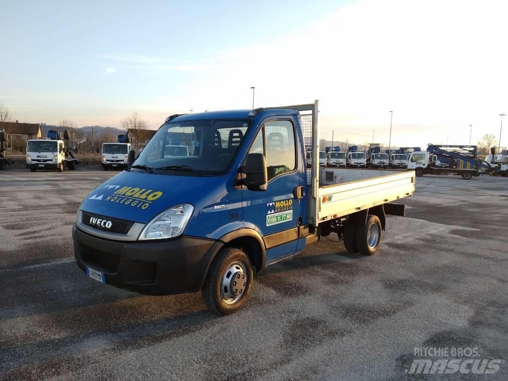 Iveco Daily 35 C 11 Sanduk kombiji